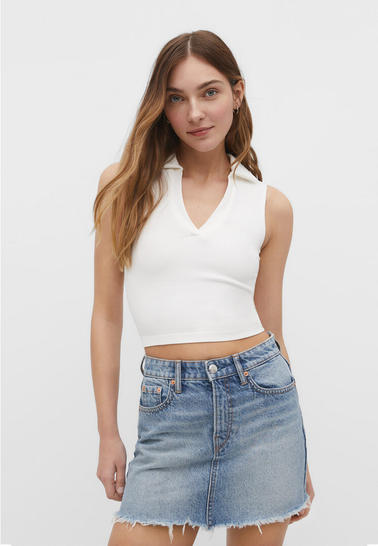 

Stradivarius Nahtloses Poloshirt Ecru S
