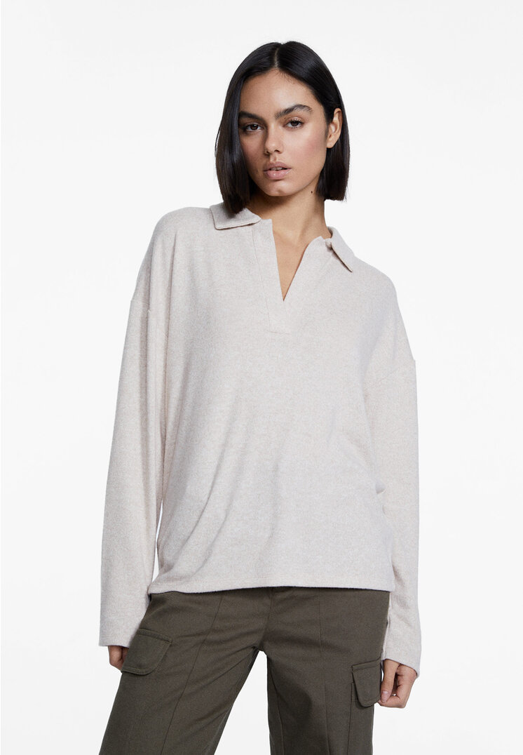 

Stradivarius Gestreiftes Poloshirt Beige Melange L