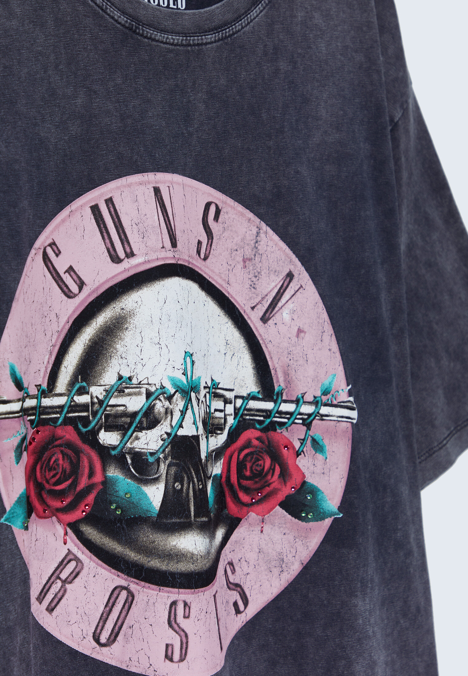 Official Guns N Roses T shirt Women s fashion Stradivarius