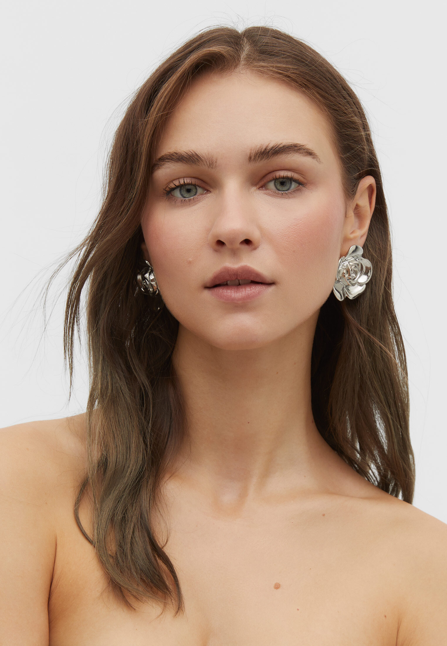 Metal sales flower earrings