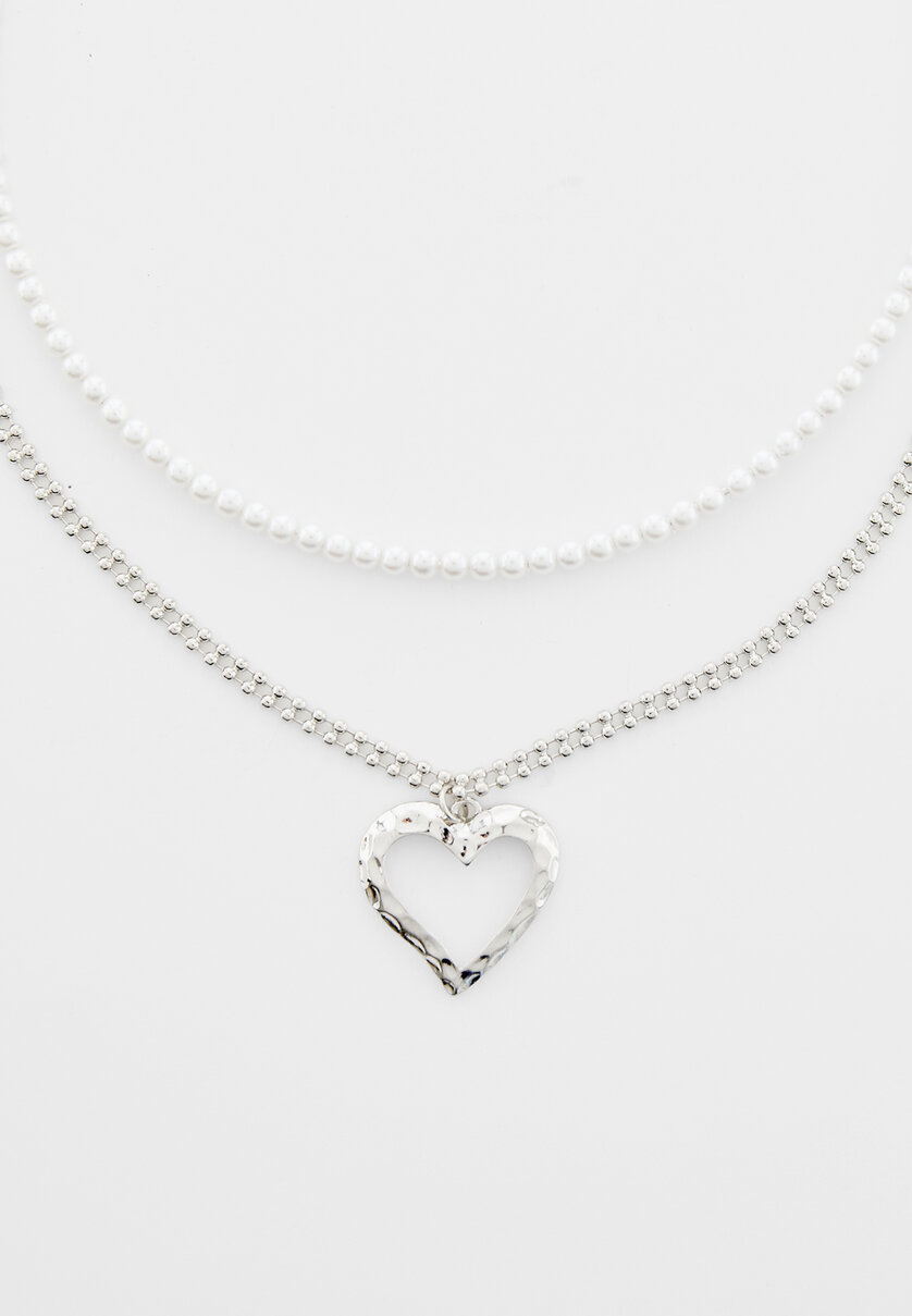 Set of 2 heart charm and pearl bead necklaces
