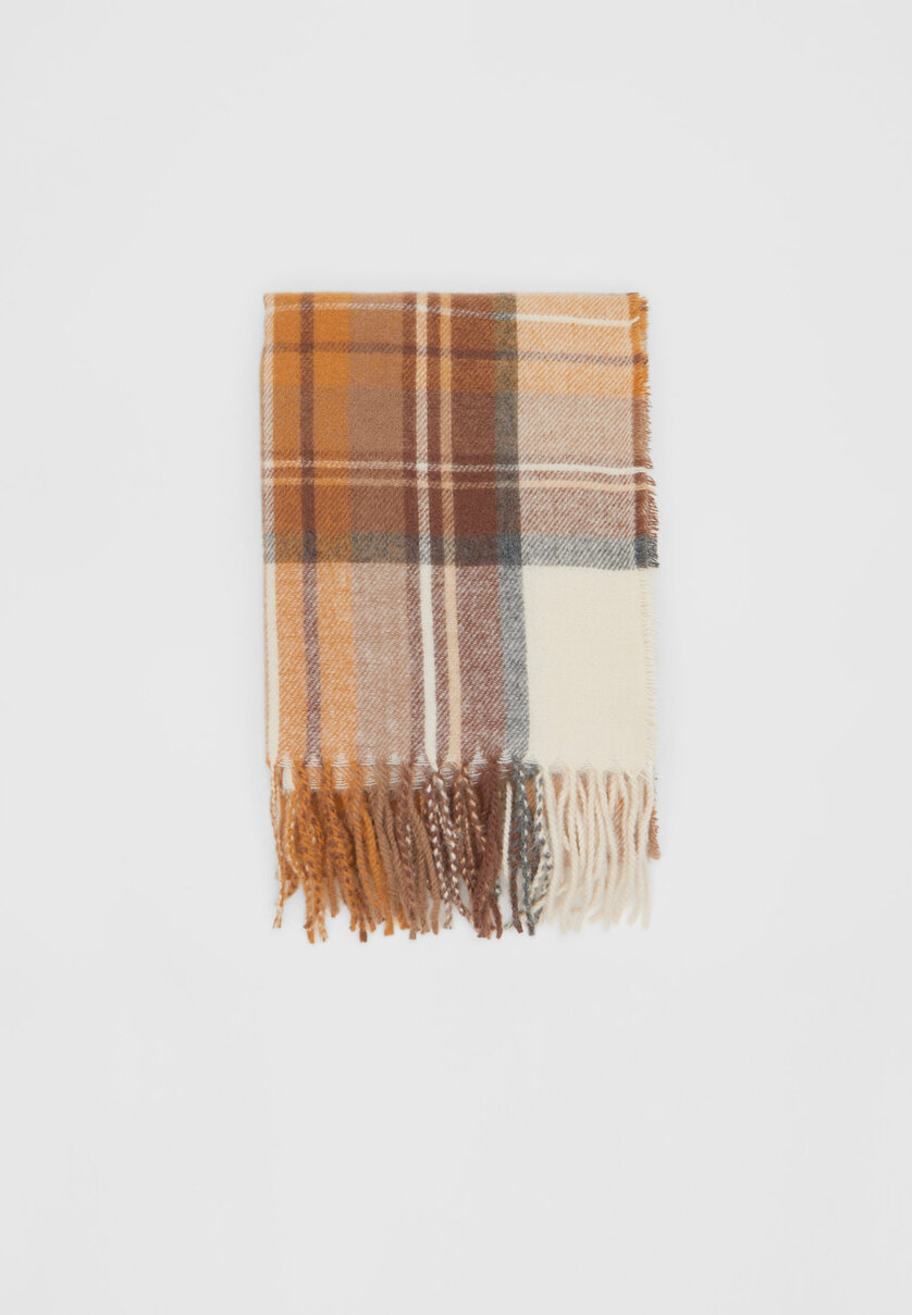 Basic checked scarf