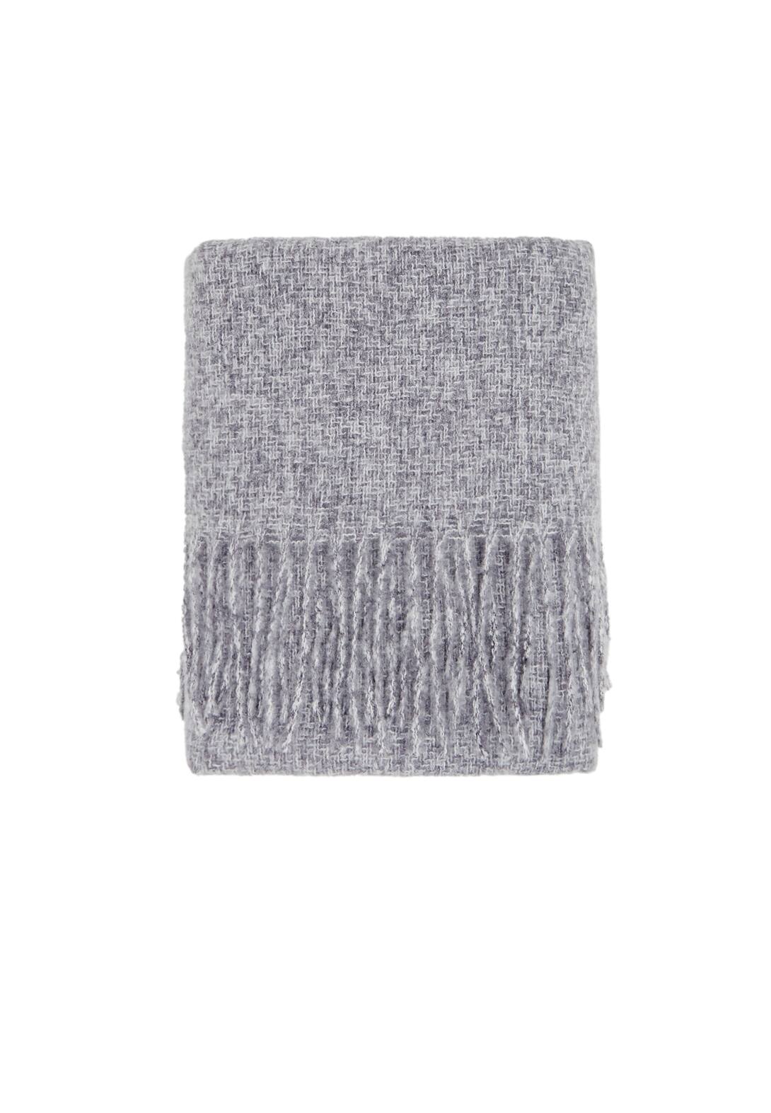 Brushed thread scarf