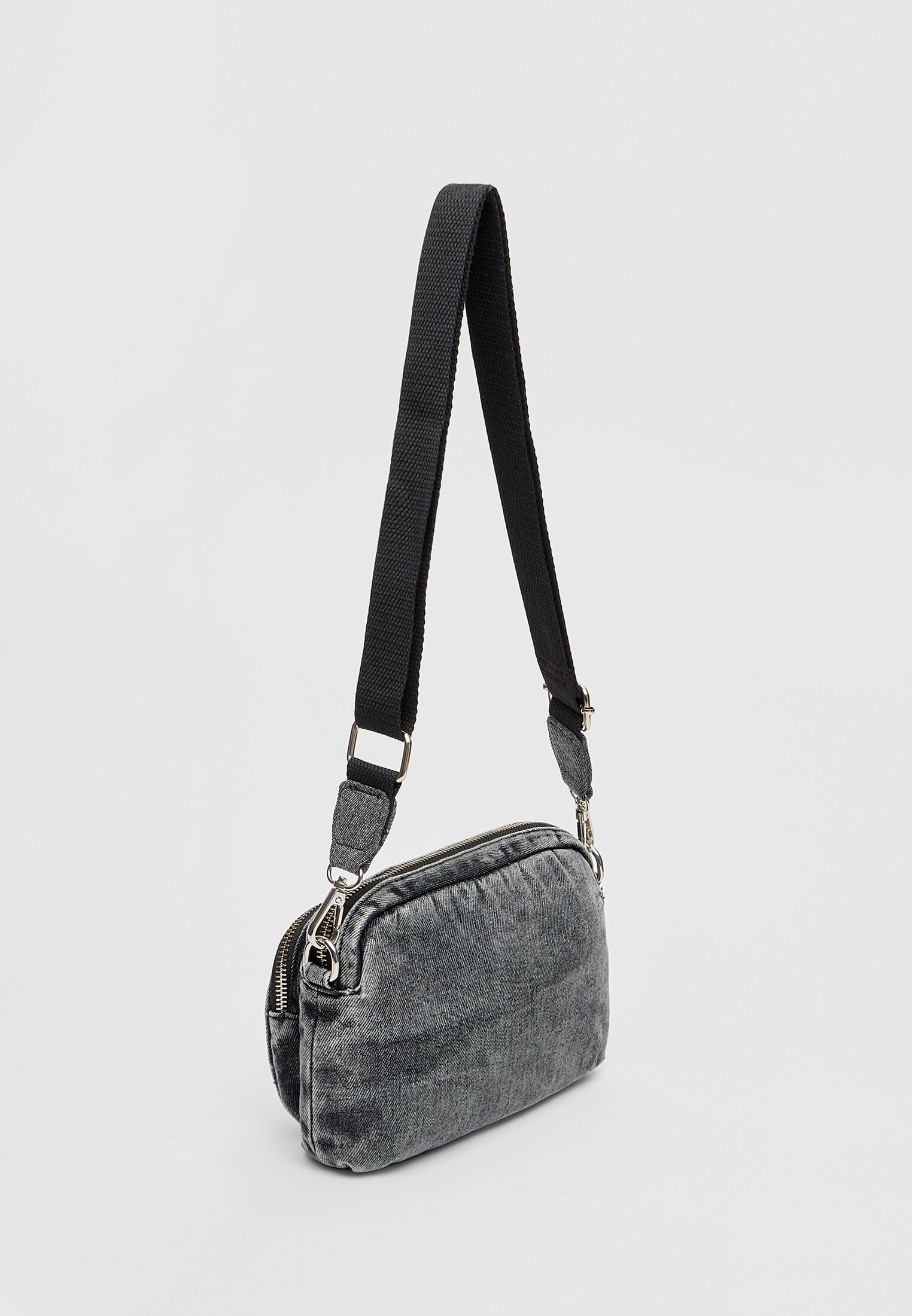 Sling bag stradivarius new arrivals