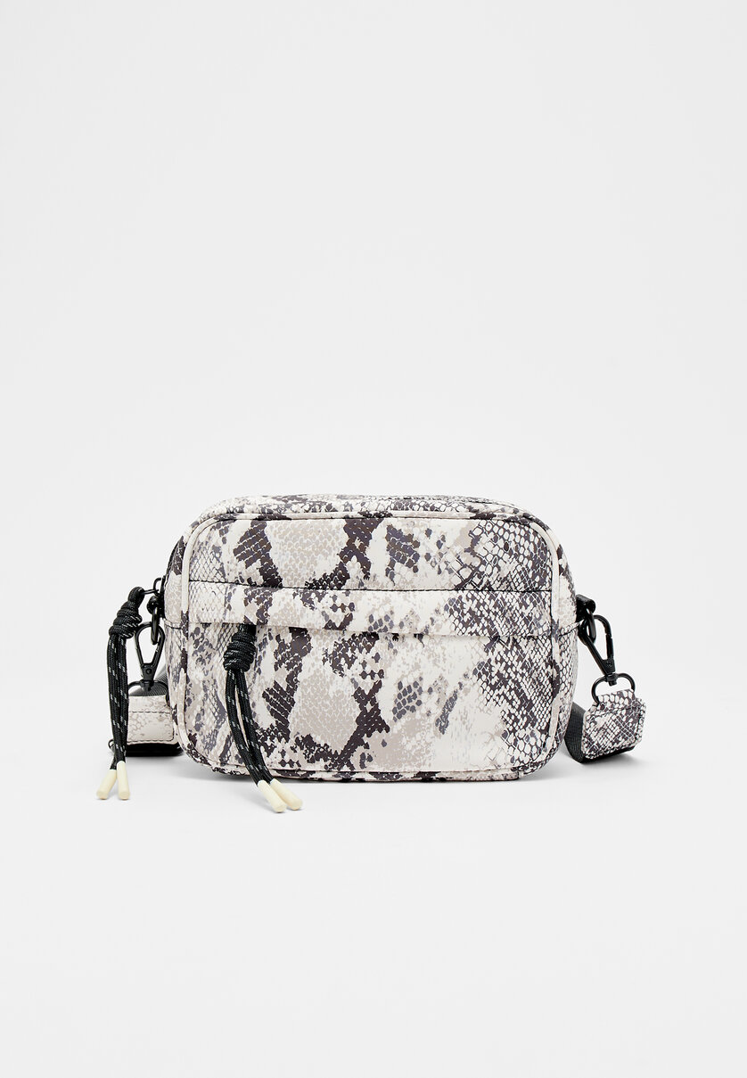 Stradivarius on sale sling bag