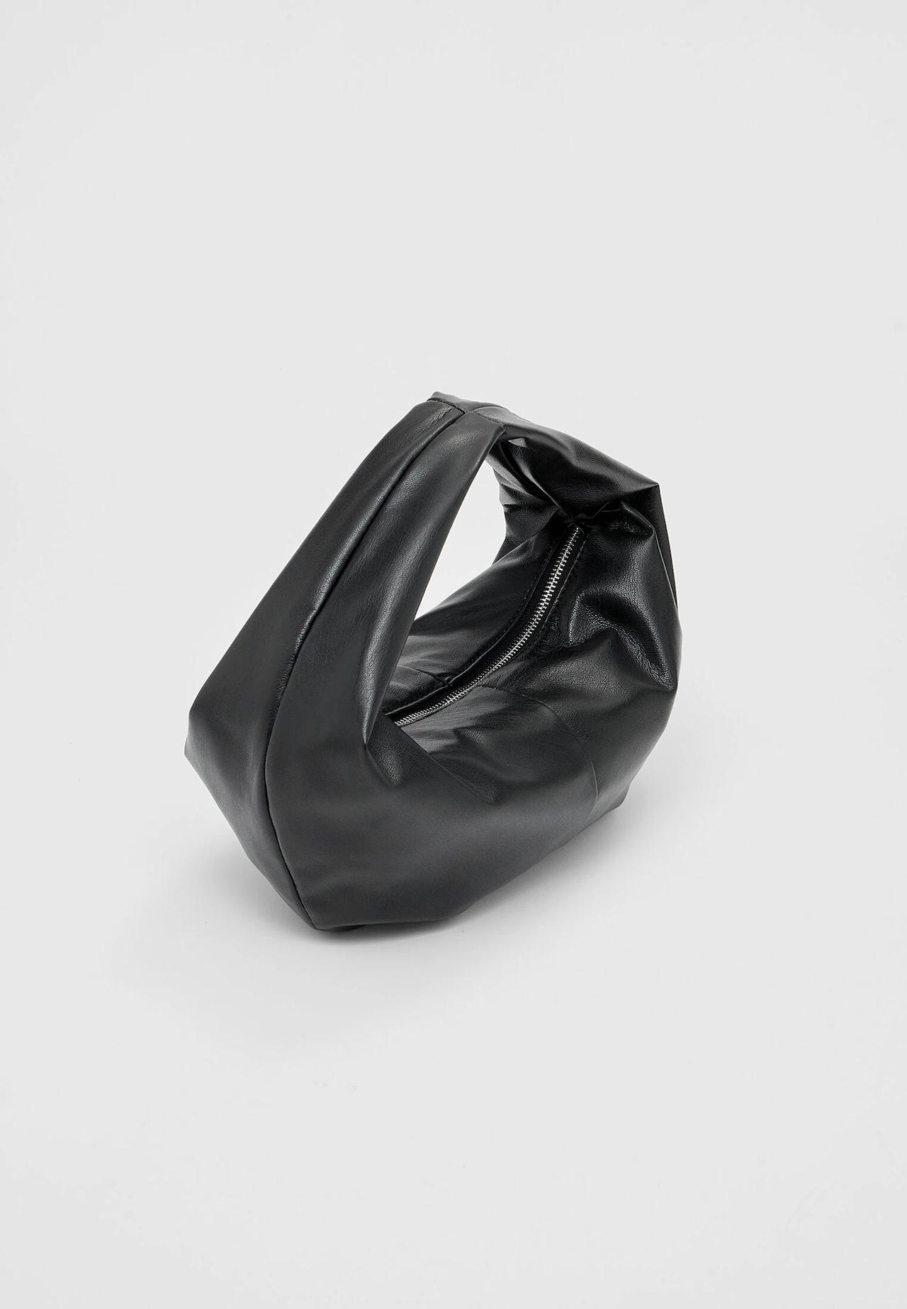 Zara black oval bucket bag NWT in 2023