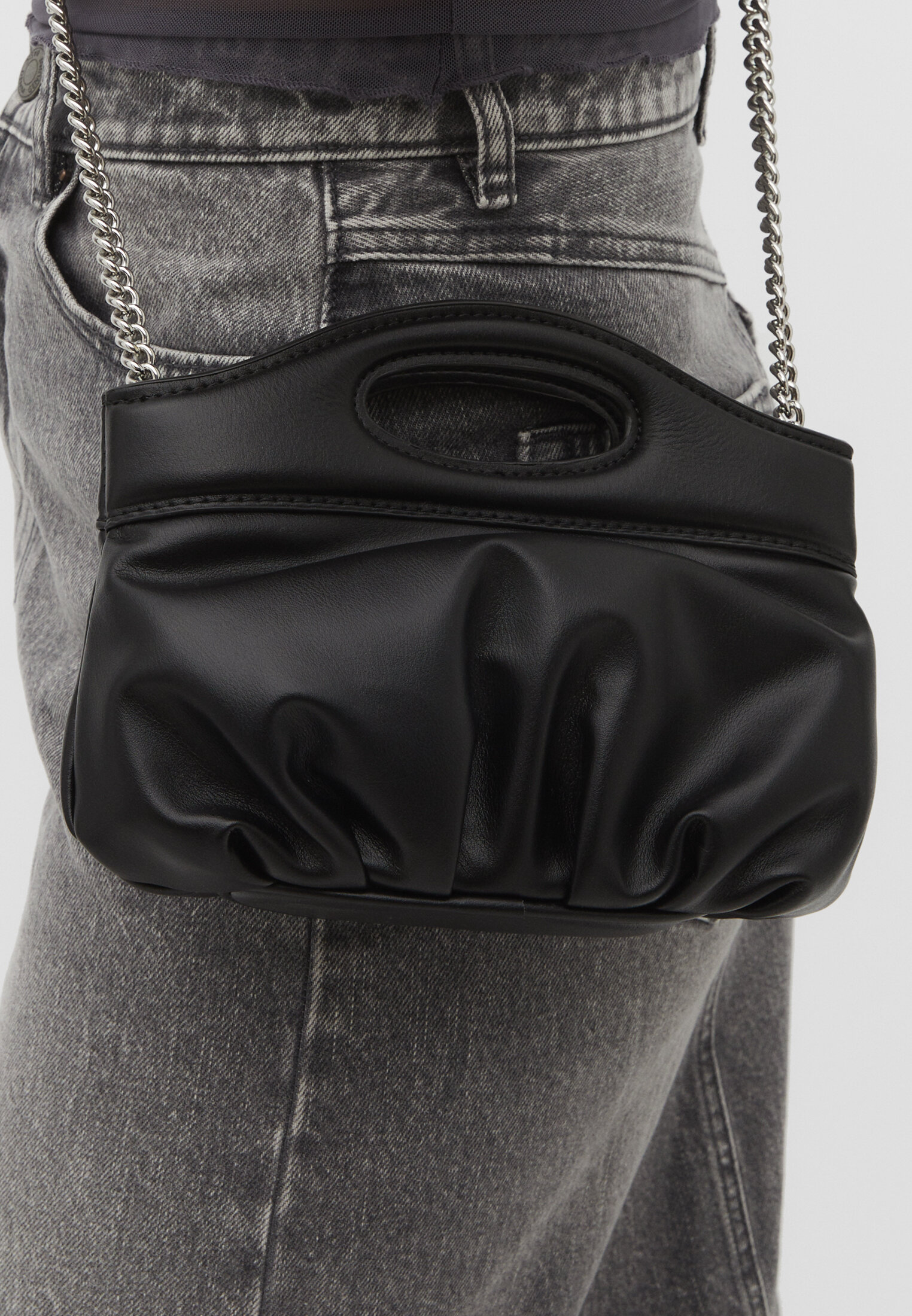 Waist bag wanita online stradivarius