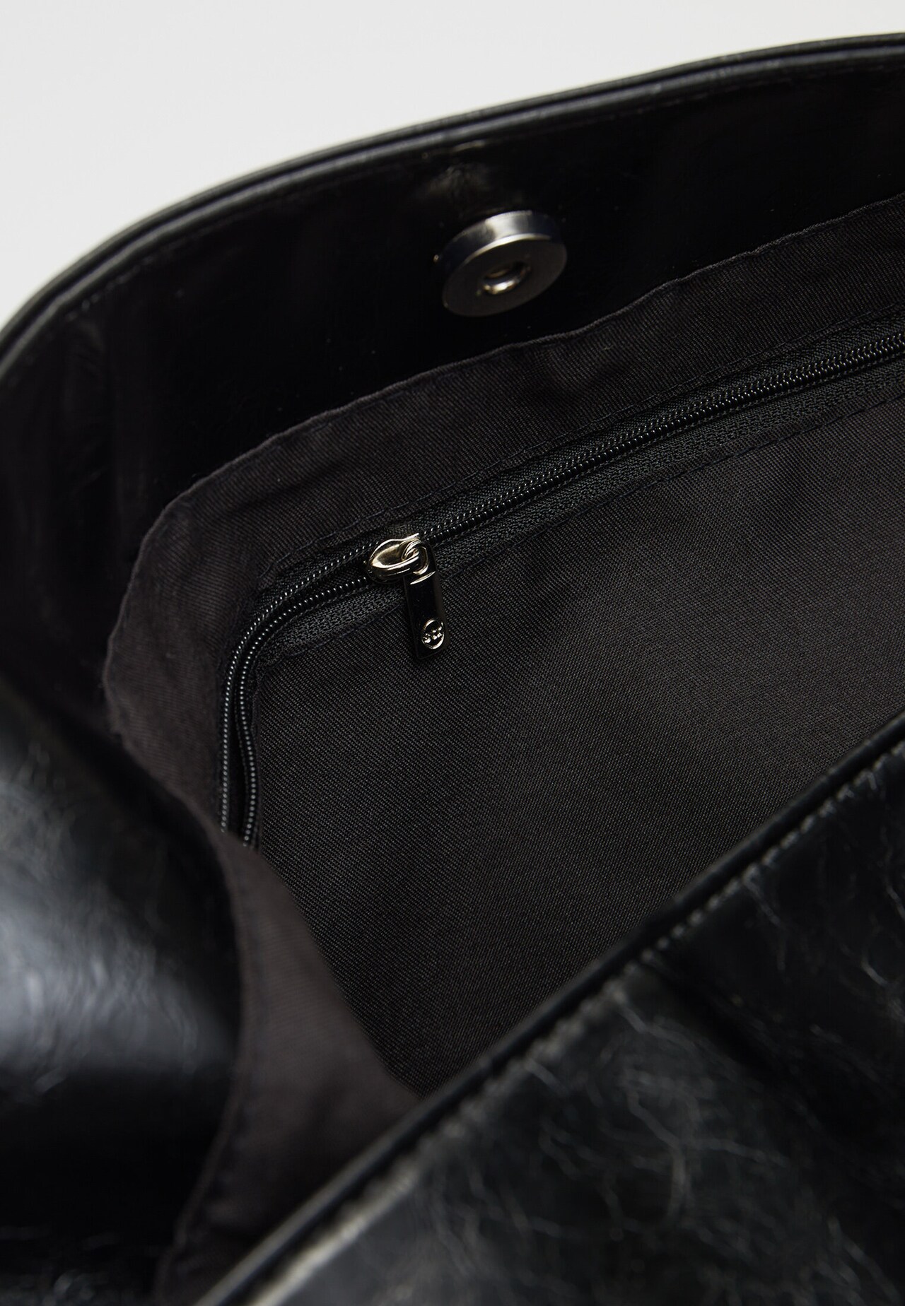 Stradivarius Leather Effect Chain Tote Bag Black M