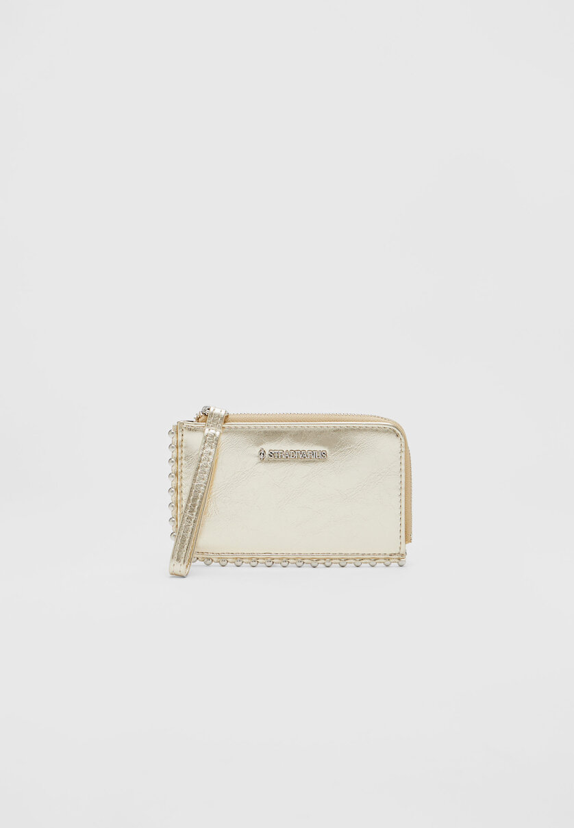 Card holder with beading