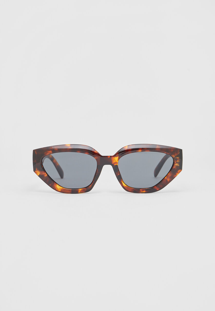 Rectangular cateye sunglasses