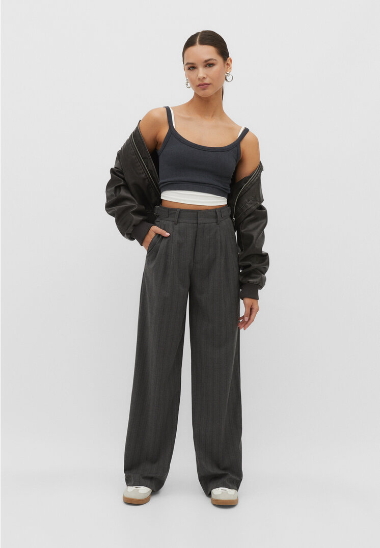 

Stradivarius Stoffhose mit verstellbarem Bund Grau 38