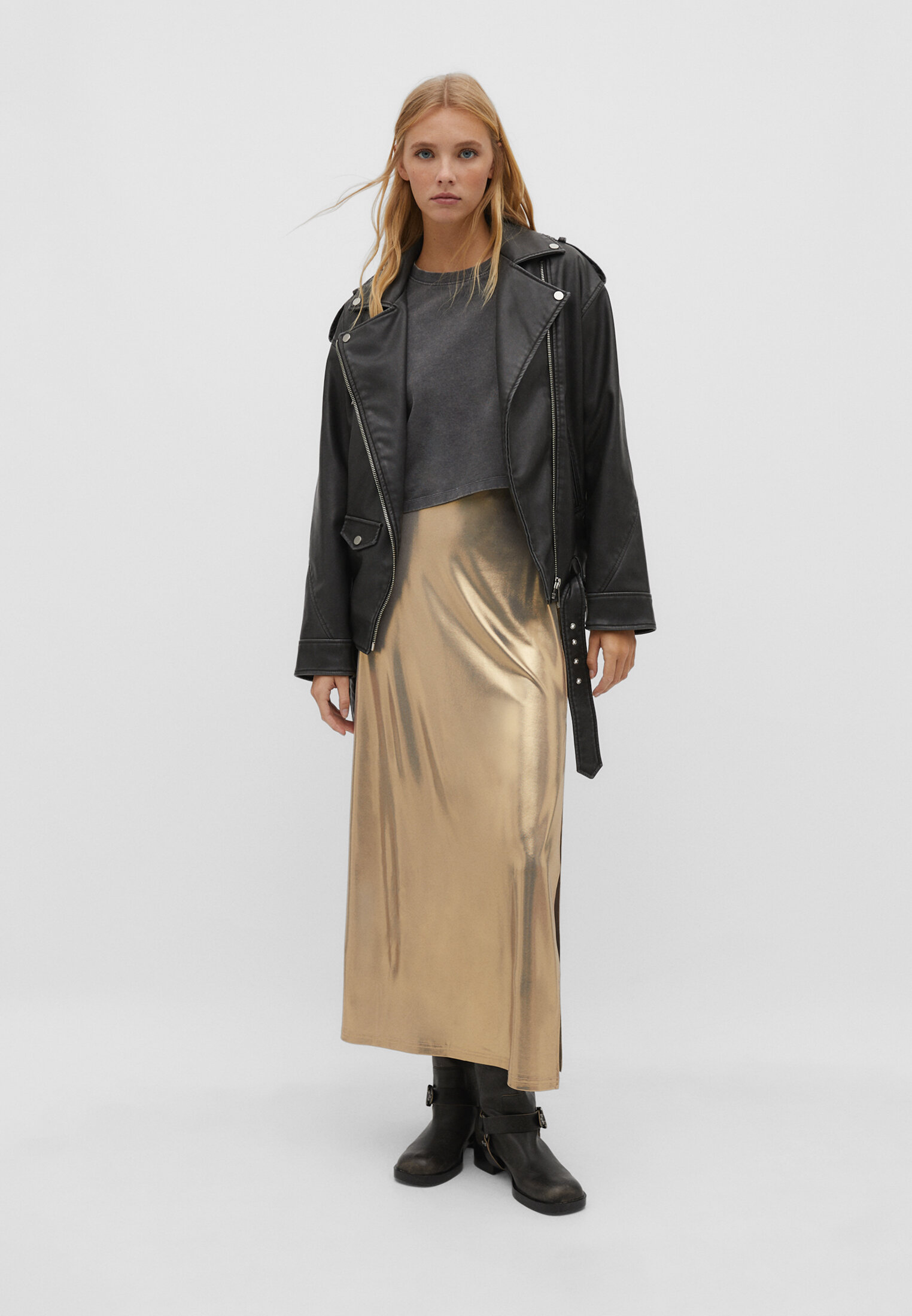 Leather midi shop skirt stradivarius