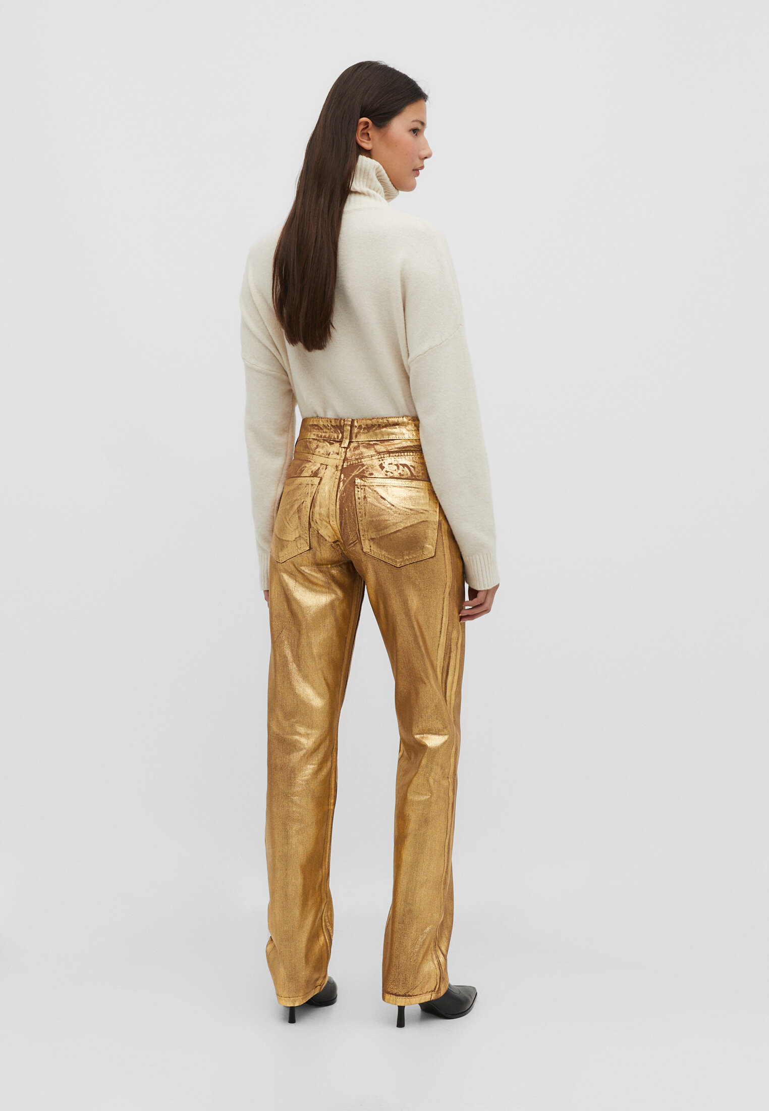 Metallic straight-leg trousers - Women's fashion | Stradivarius