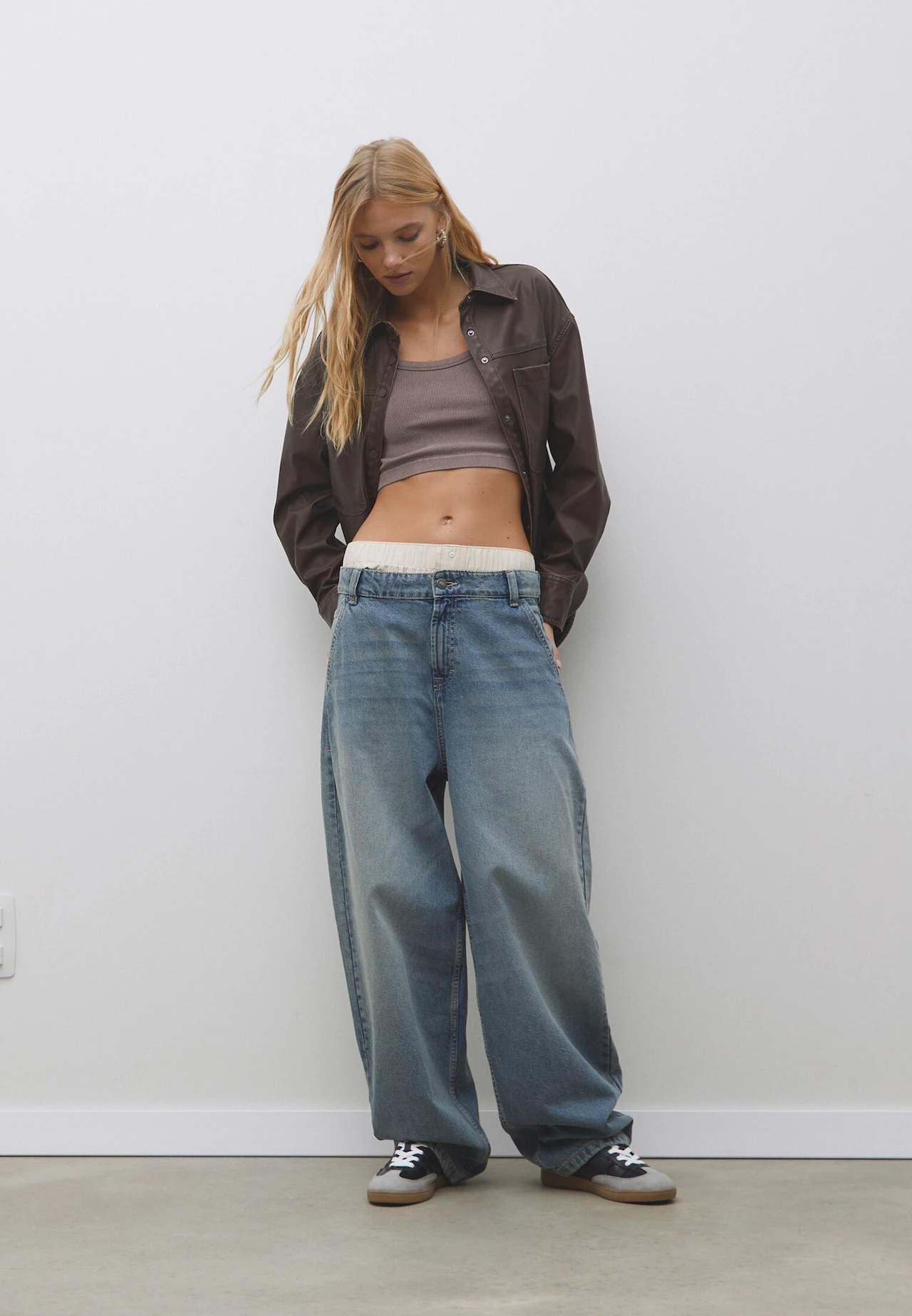 Wide-leg loose fit jeans - Women's fashion