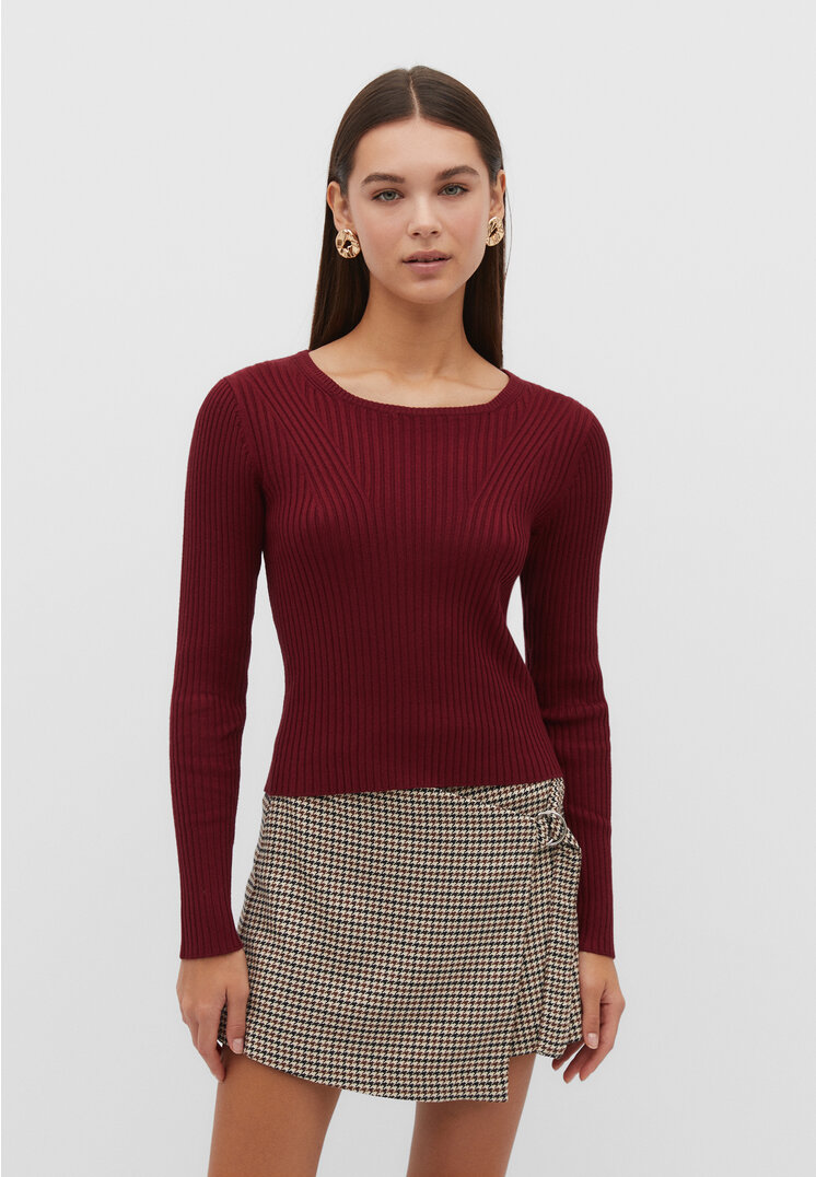 

Stradivarius Basic-Pullover mit Rippenmuster Granatrot L