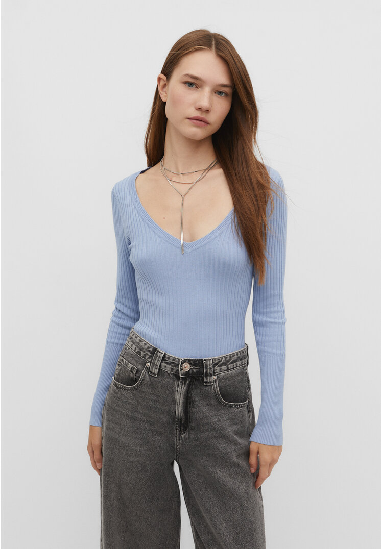

Stradivarius Dzianinowy sweter z dekoltem w serek Błękitny L