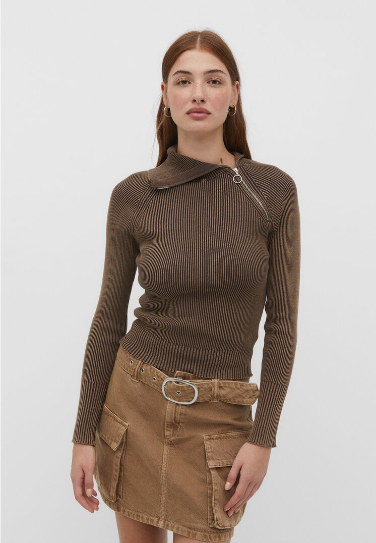 

Stradivarius Strickpullover mit Rollkragen und Reißverschluss Braun XS