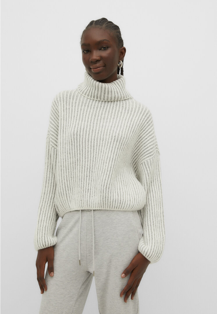 

Stradivarius Kontrastowy sweter z dzianiny Popielaty M