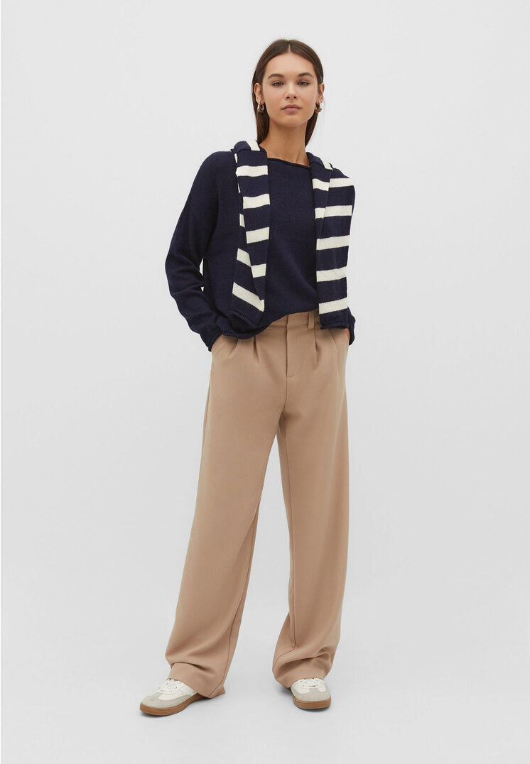 

Stradivarius Strickpullover mit Bateau-Ausschnitt Marineblau M
