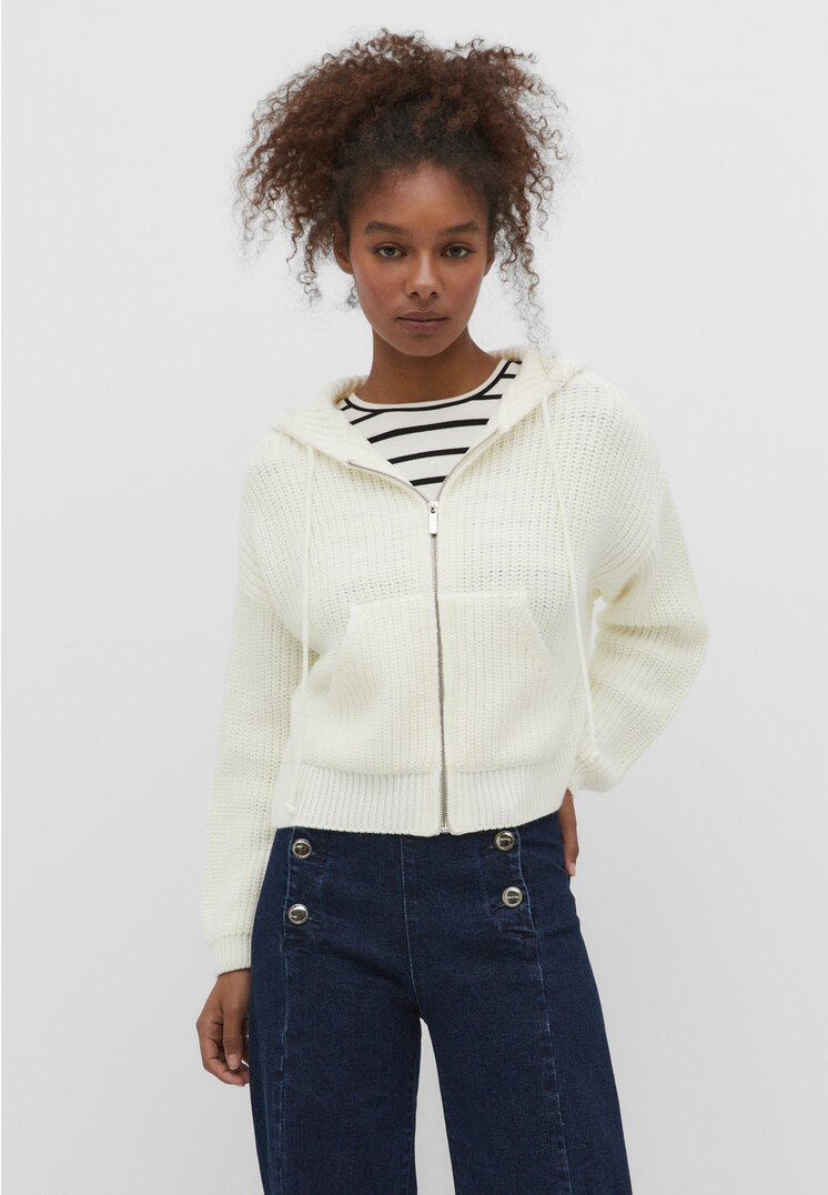 

Stradivarius Strickjacke mit Kapuze Vanille M