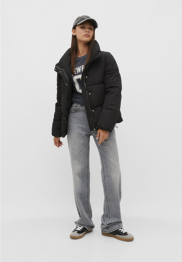 

Stradivarius Steppjacke mit Stehkragen Schwarz L