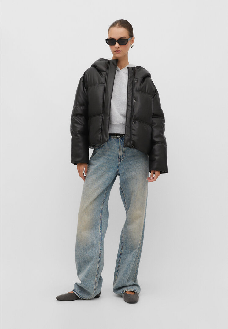 

Stradivarius Gesteppte Kunstlederjacke Schwarz S