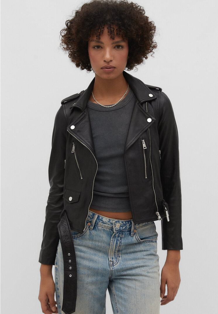 

Stradivarius Bikerjacke aus Leder mit Gürtel Schwarz XL