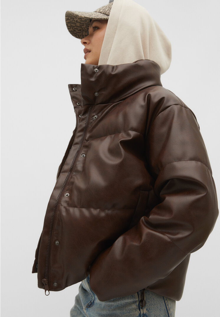 

Stradivarius Gesteppte Kunstlederjacke Braun S