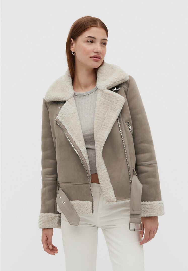 

Stradivarius Doubleface-Bikerjacke aus Wildlederimitat Braun L