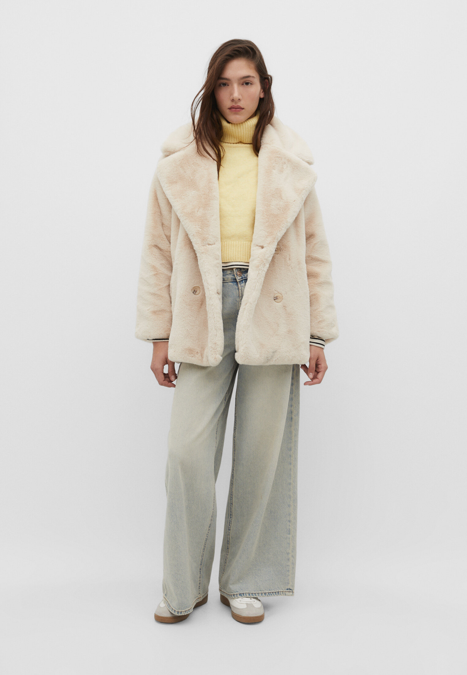 Womens cream faux outlet fur coat