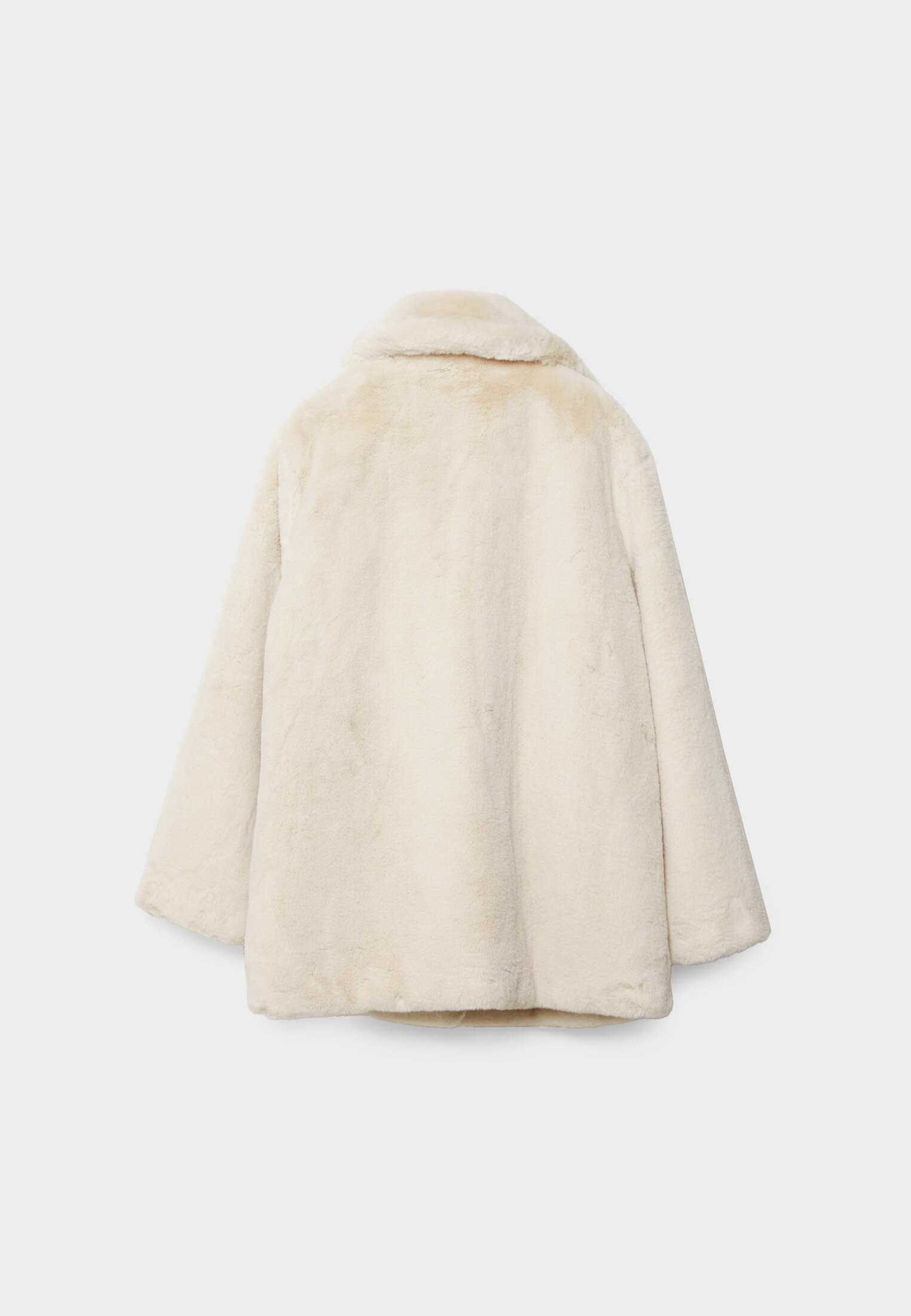 Faux fur coat outlet stradivarius