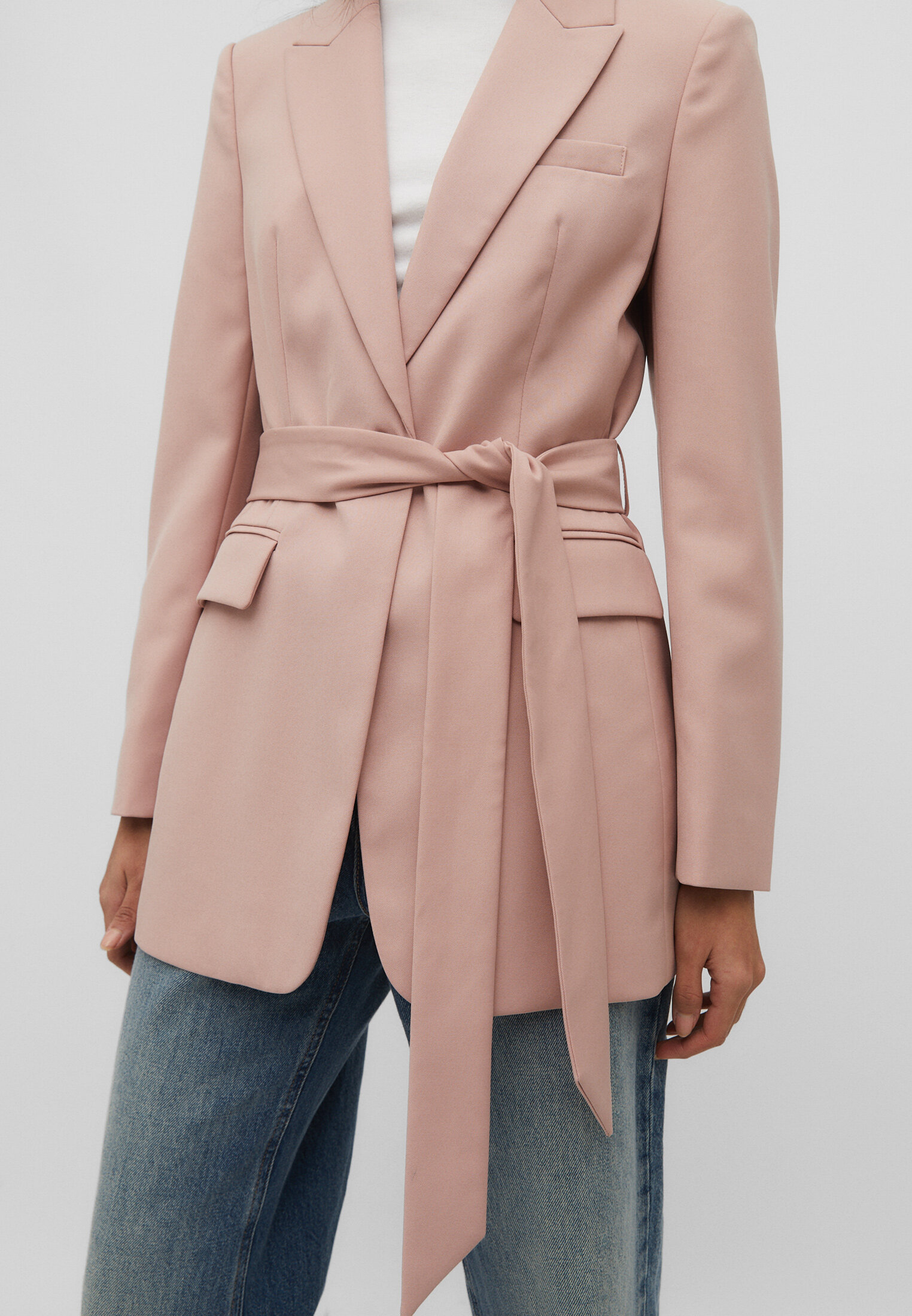 Stradivarius on sale pink coat