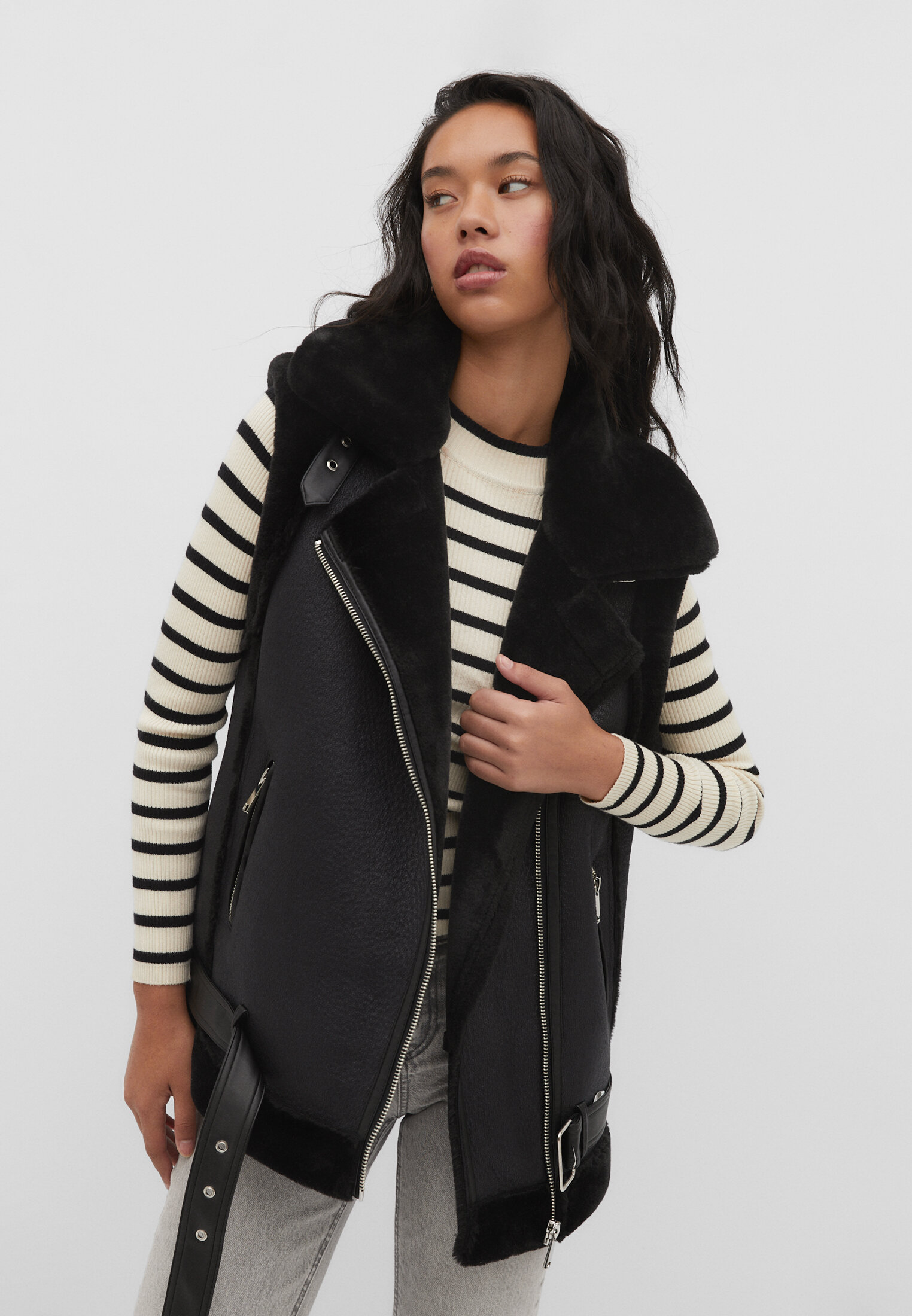 Stradivarius gilet best sale