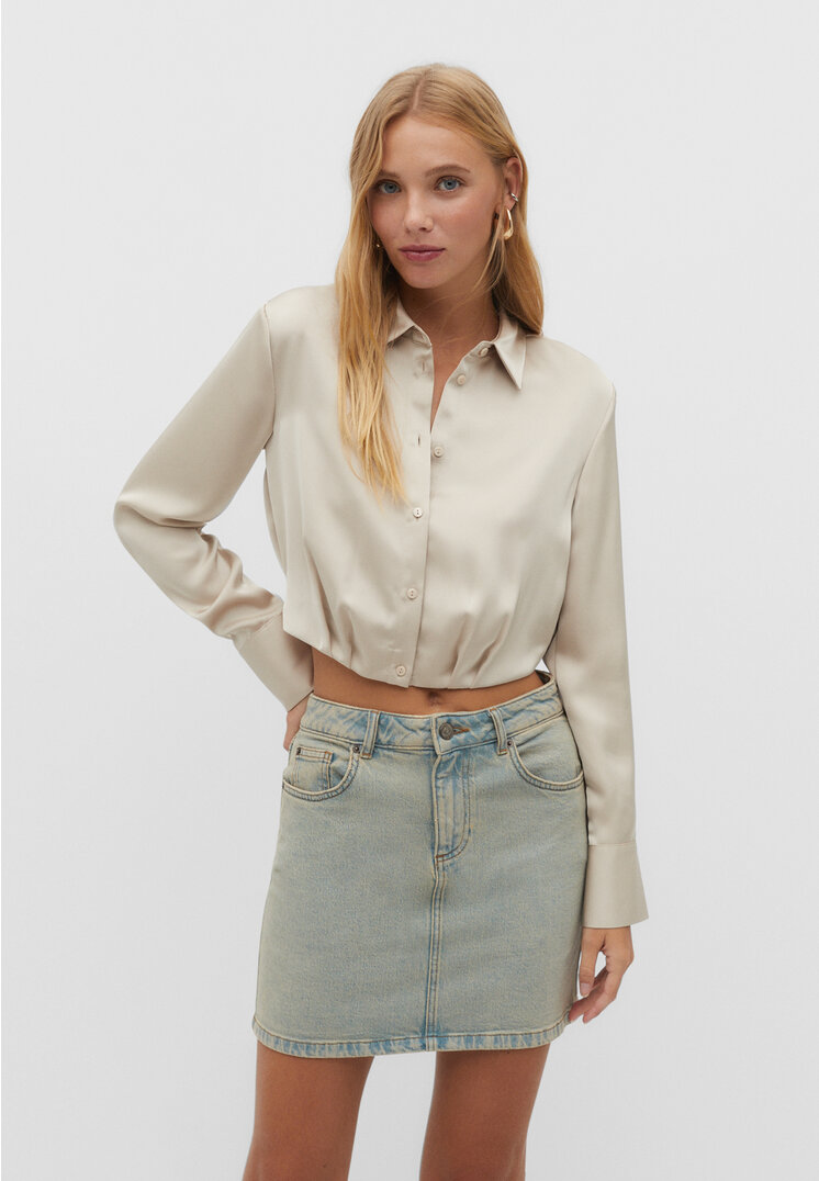 

Stradivarius Kurzes Satinhemd Steingrau S