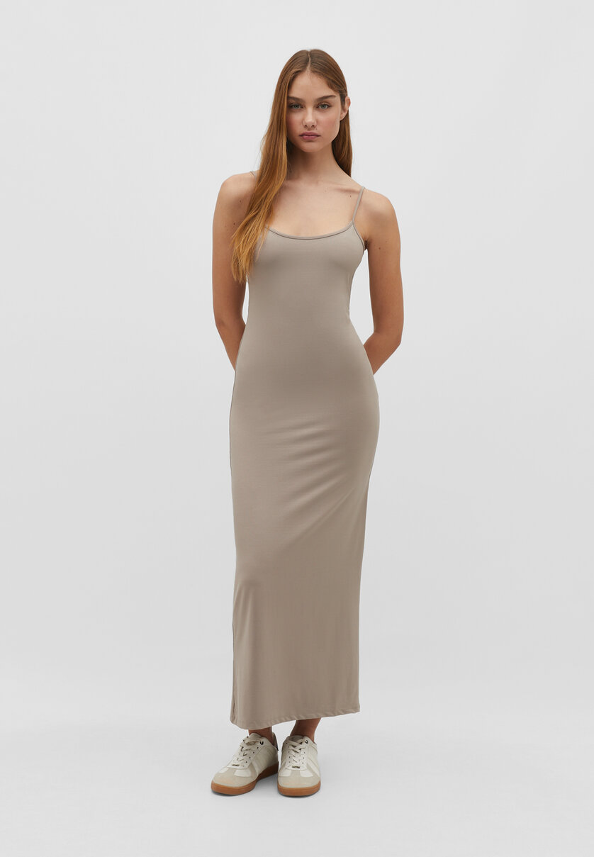Long fitted dress