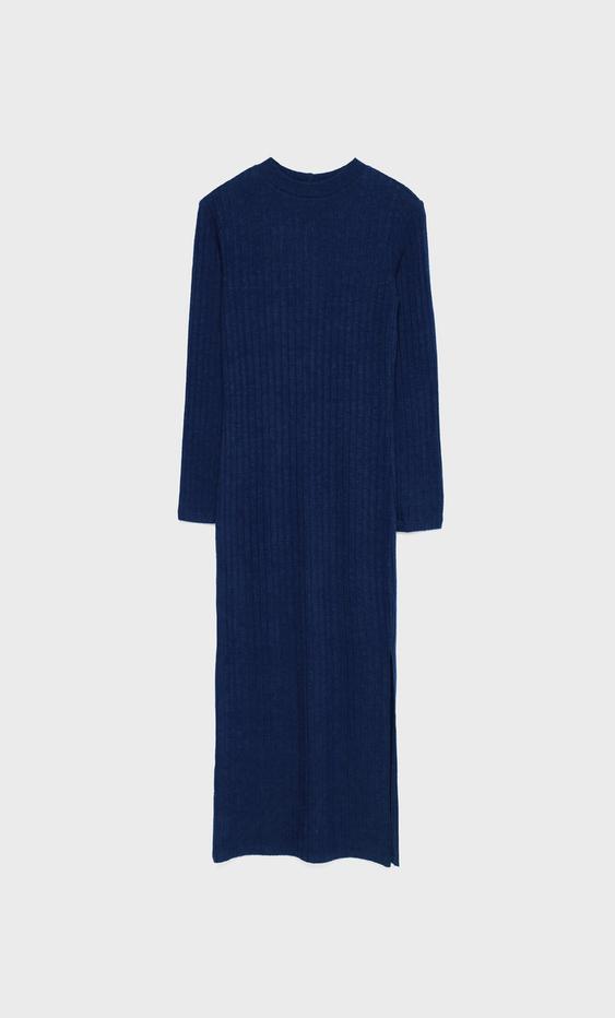 Un Irresistible Vestido Low Cost De Stradivarius Por Solo 20 Euros Para Brillar En Navidad 5 Stradivarius Se Ha Llevado Todos Los Elogios Con Esta Prenda