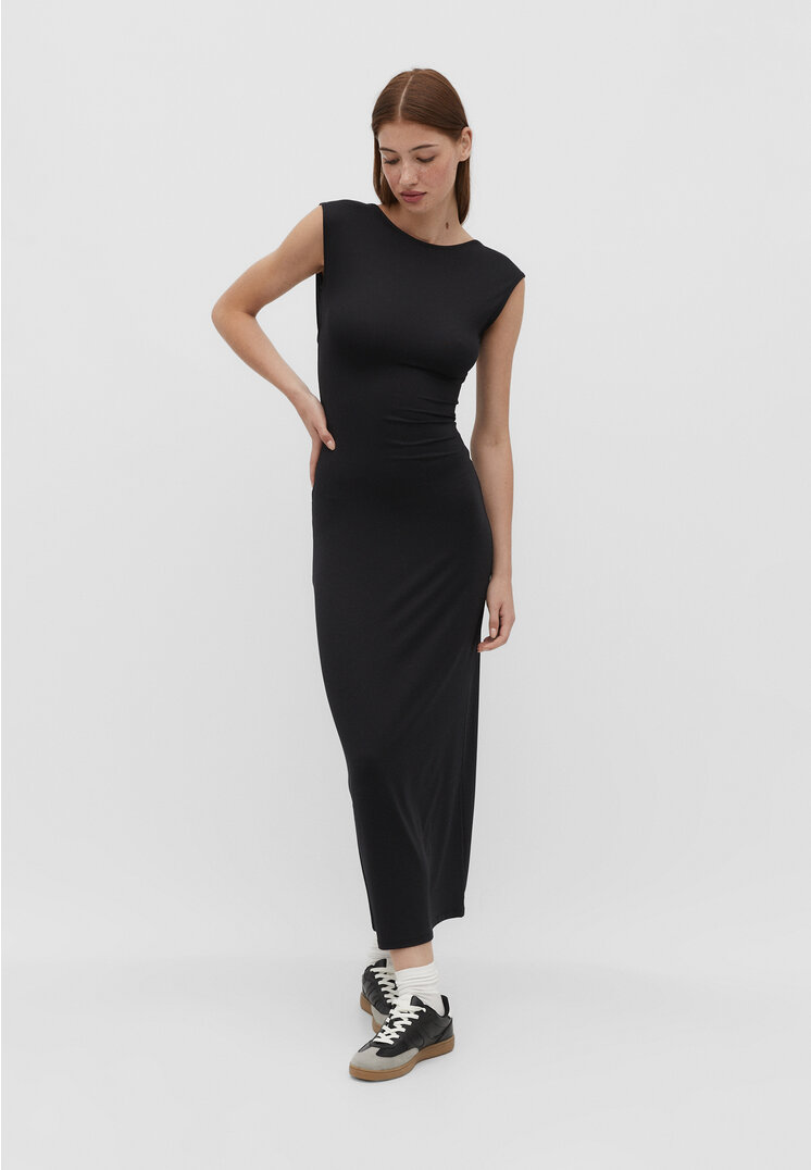 

Stradivarius Langes Kleid mit freiem Rücken Schwarz L