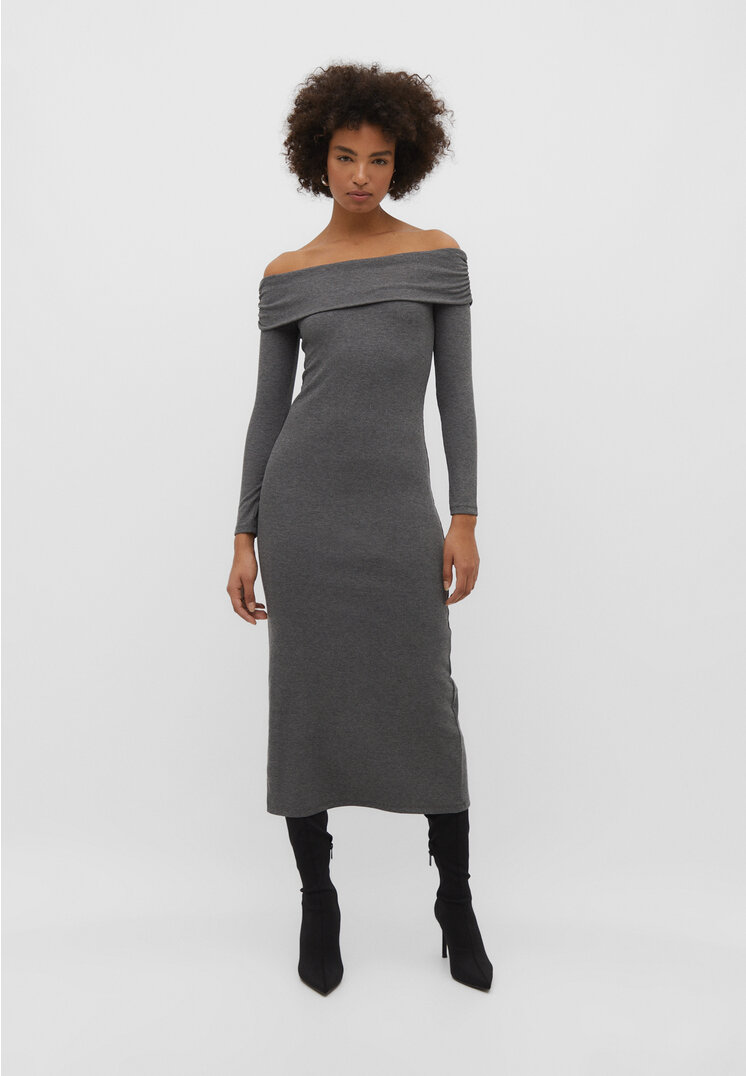 

Stradivarius Langes schulterfreies Kleid Grau Melange S