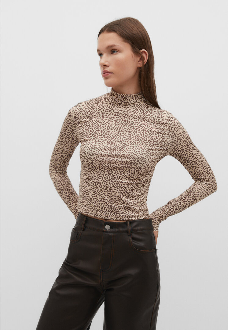 

Stradivarius Shirt mit Stehkragen Beige XS