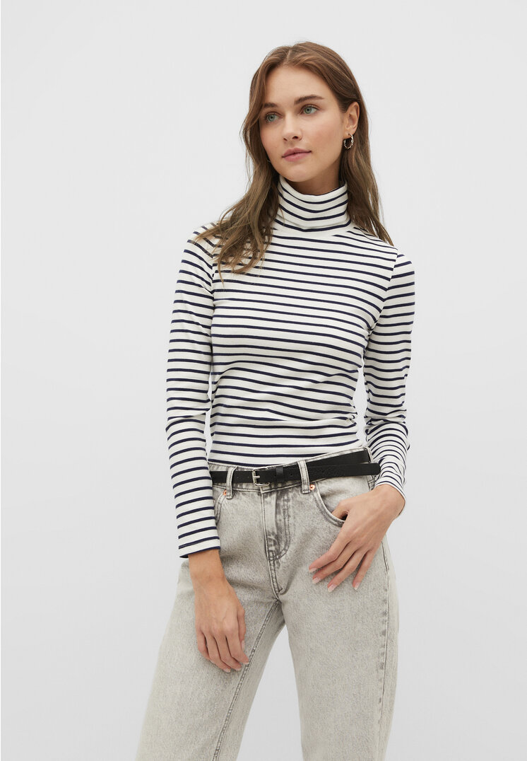 

Stradivarius Gestreiftes Shirt mit Rollkragen Weiß M