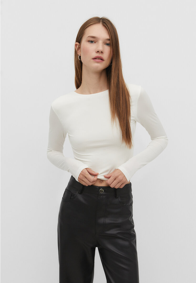 

Stradivarius Langarmshirt mit Rückenausschnitt Ecru XS