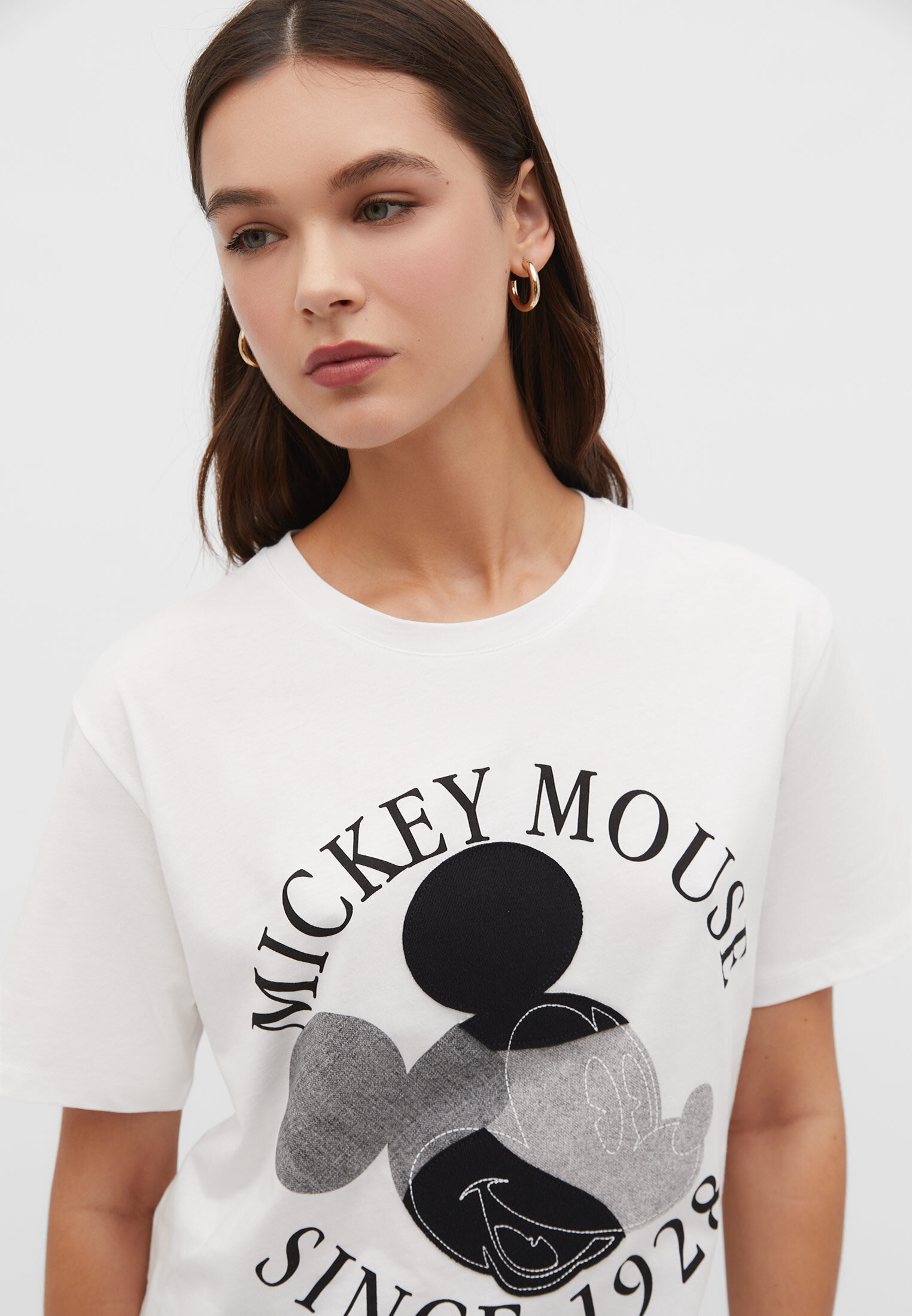 Camiseta mickey 2024 mouse stradivarius