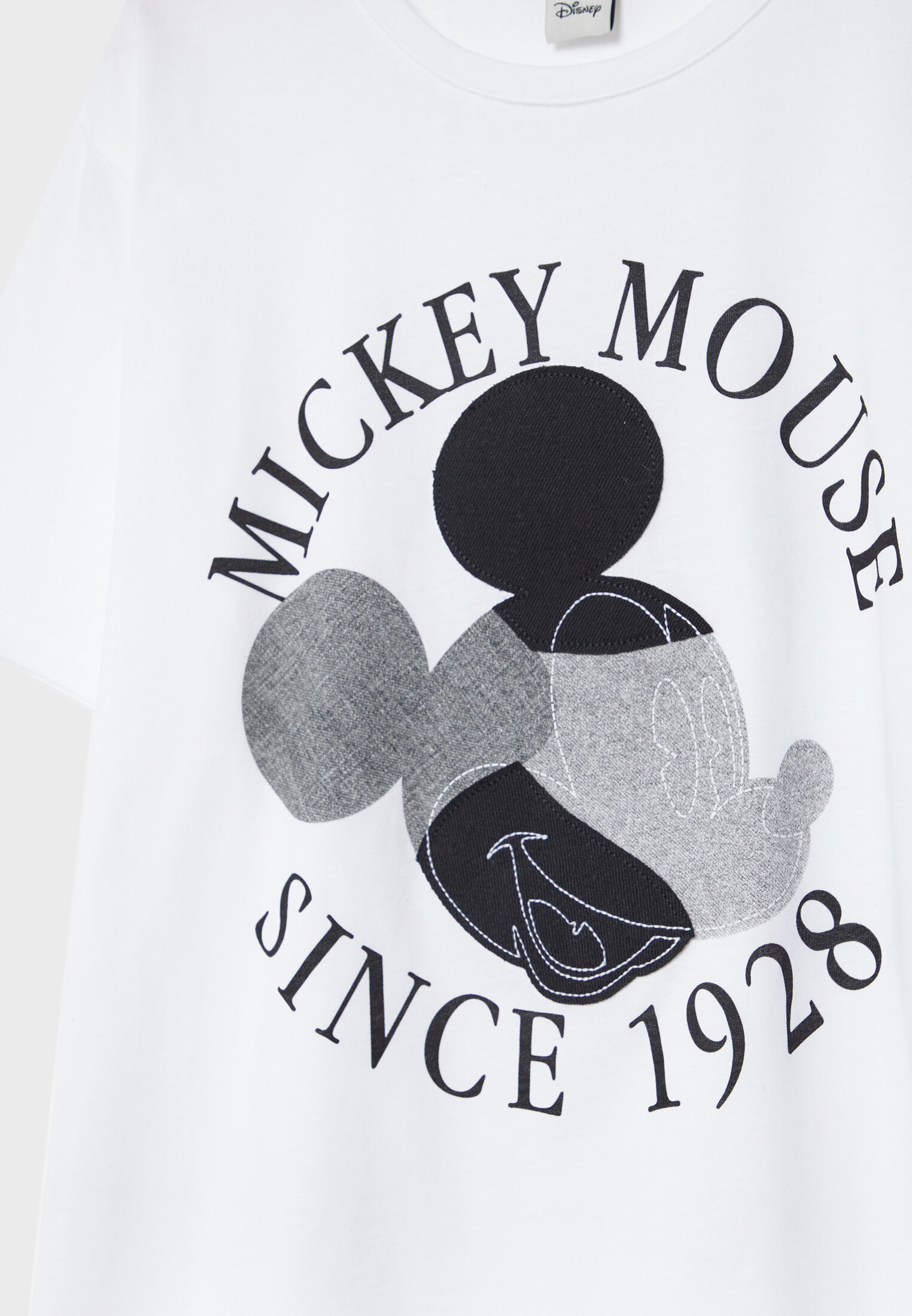 Stradivarius t shirt sales disney