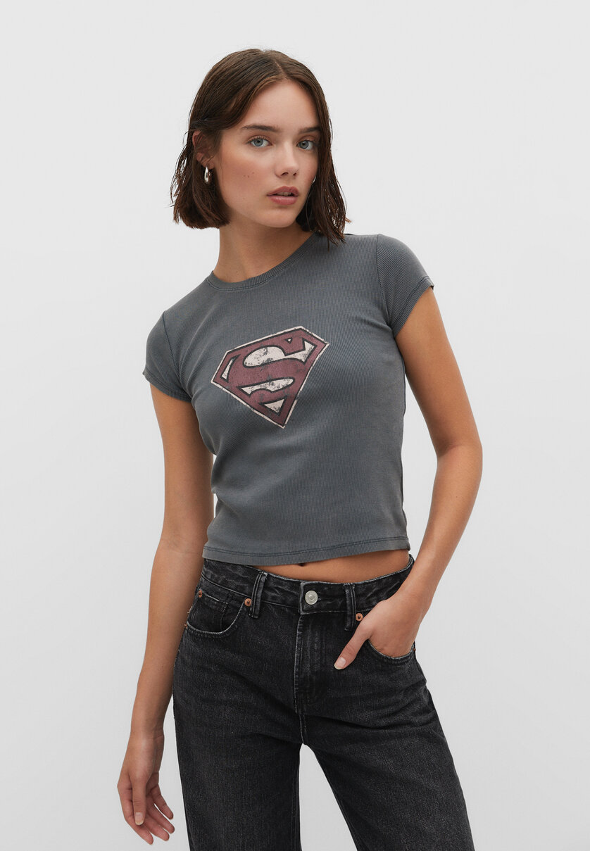 T-Shirt mit Superheldinnen