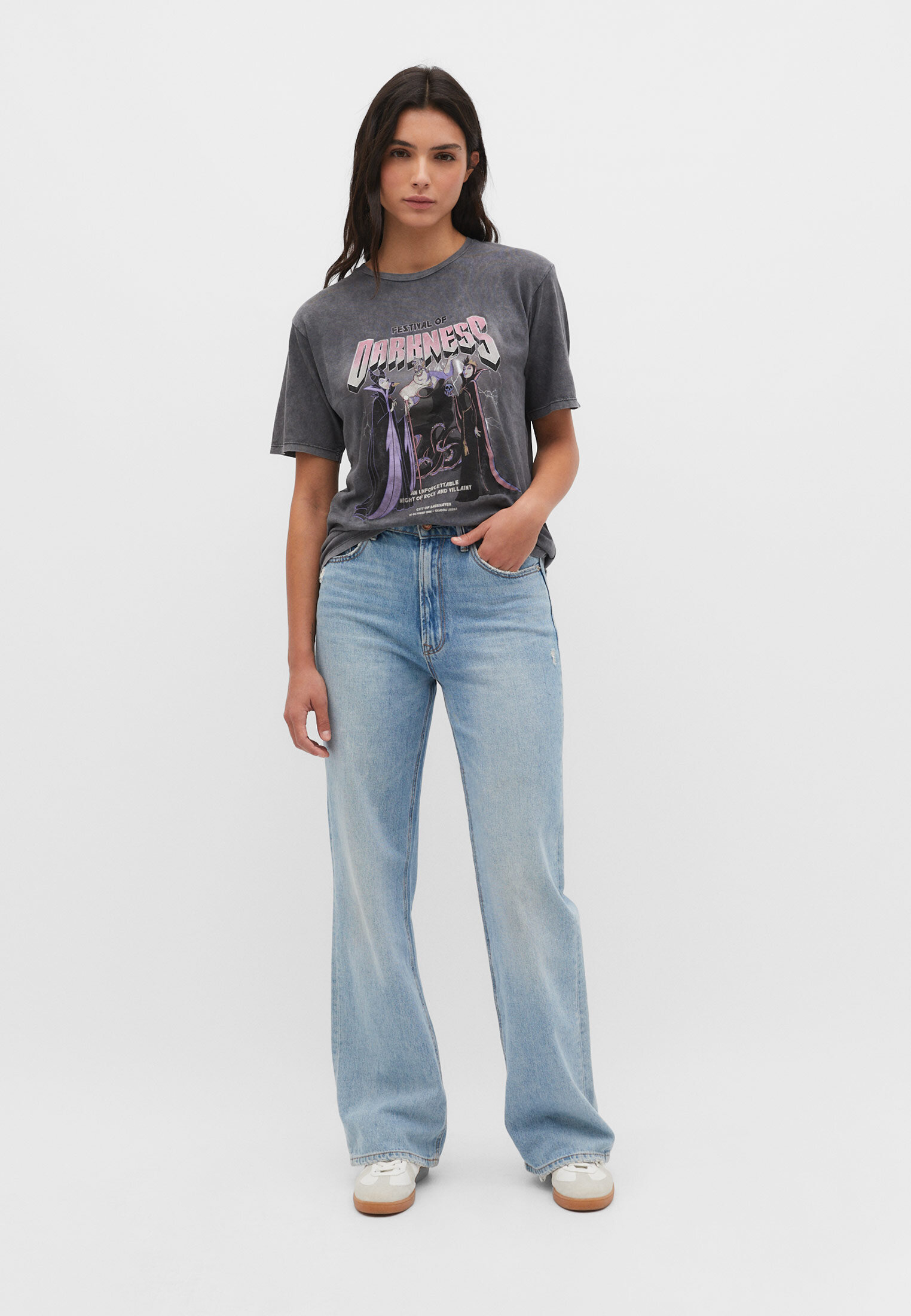 Camiseta villanas disney discount stradivarius