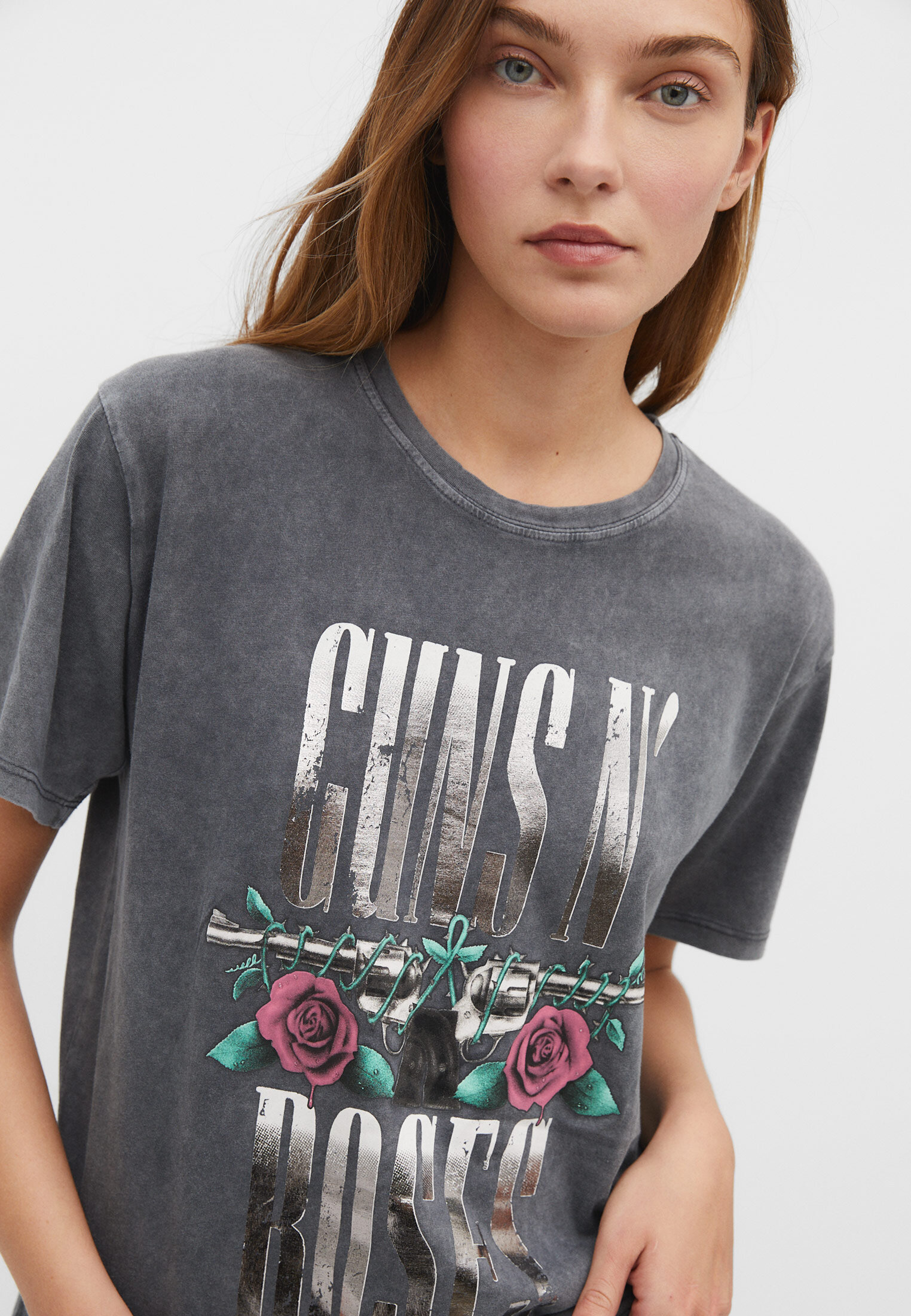 Guns N Roses T shirt Women s fashion Stradivarius United States