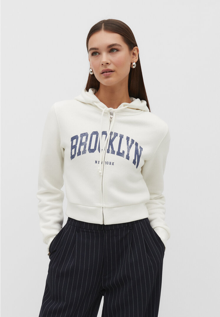 

Stradivarius Cropped-Hoodie mit Print Ecru L