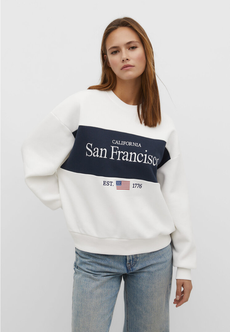 

Stradivarius Bluza z flagą Ciemnomorski S