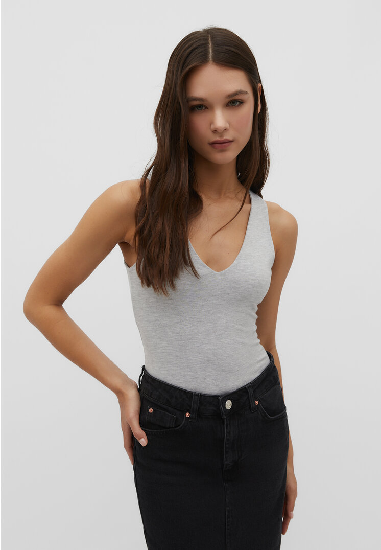 Stradivarius Body mit V-Ausschnitt Grau Melange XS