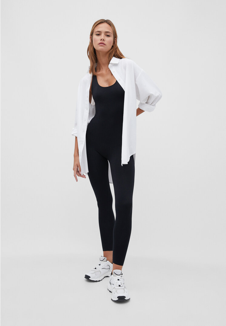 

Stradivarius Nahtloser Sportjumpsuit Schwarz XL
